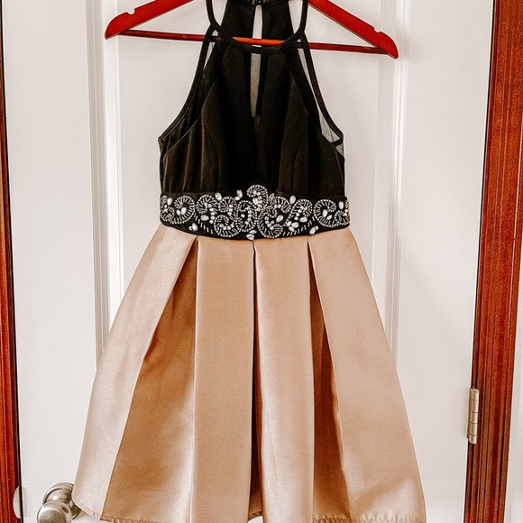 Gold and Black Homecoming Halter Dress Size 1/2 with Silver Jewels and Pockets - Picture 1 of 9